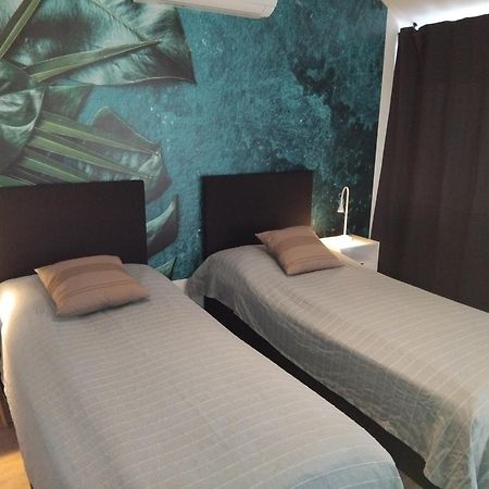 Szent Benedek Apartman Lägenhet Fot Exteriör bild