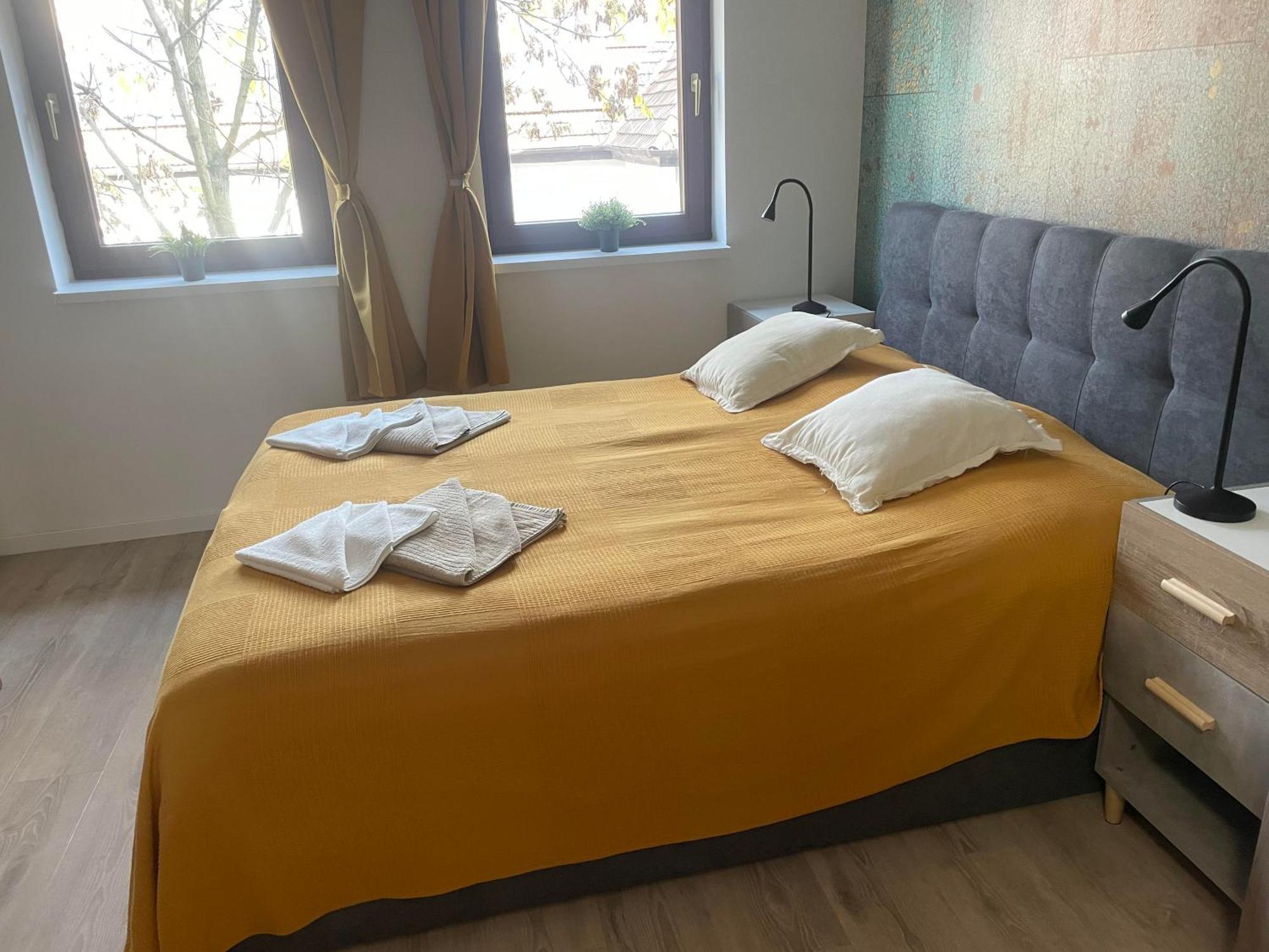 Szent Benedek Apartman Lägenhet Fot Exteriör bild