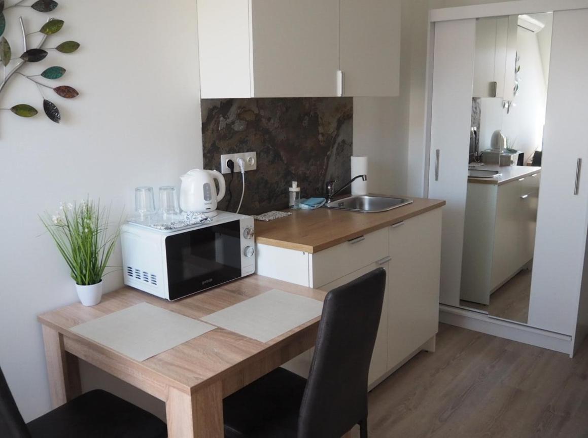 Szent Benedek Apartman Lägenhet Fot Exteriör bild